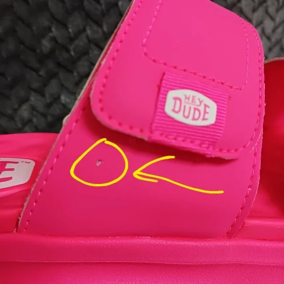 Hey Dude Delray Slide Mono Classic Women's Sandals Electric Pink Platform Sz 9 - Picture 8 of 12
